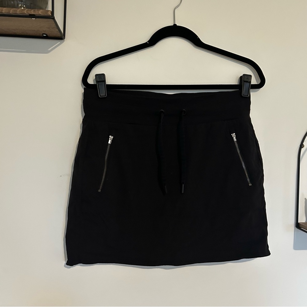 Athleta Black Trekkie North Skort Athletic Skirt Size‎ 6